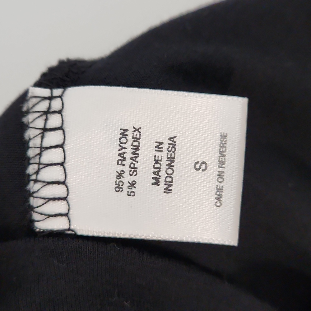 Turtleneck - Picture 3 of 6